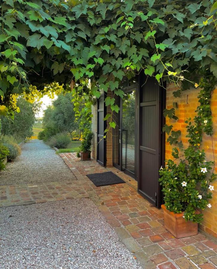 Gasthaus Solea Relais Di Charme- Adults Only Trecastelli Exterior foto