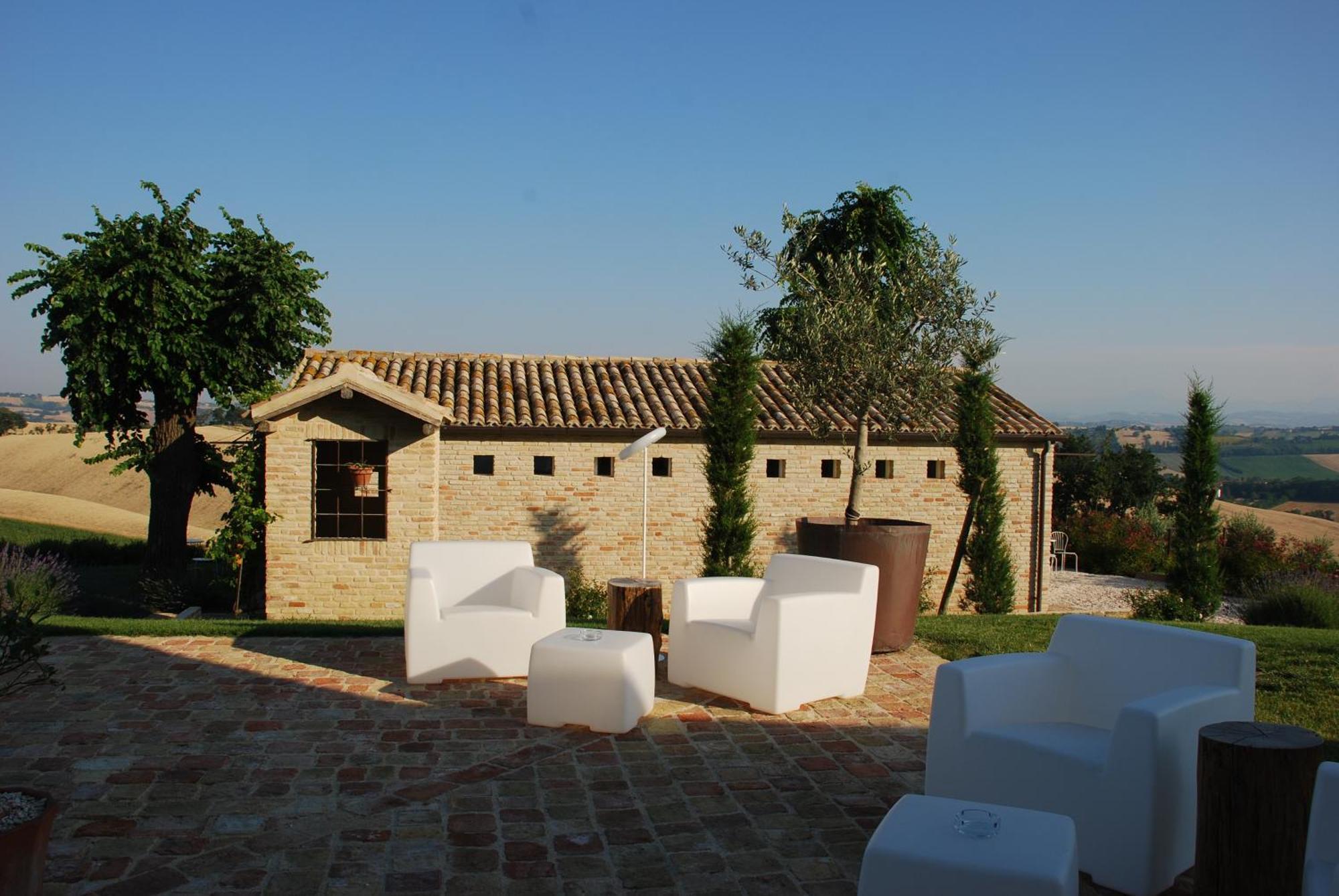 Gasthaus Solea Relais Di Charme- Adults Only Trecastelli Exterior foto