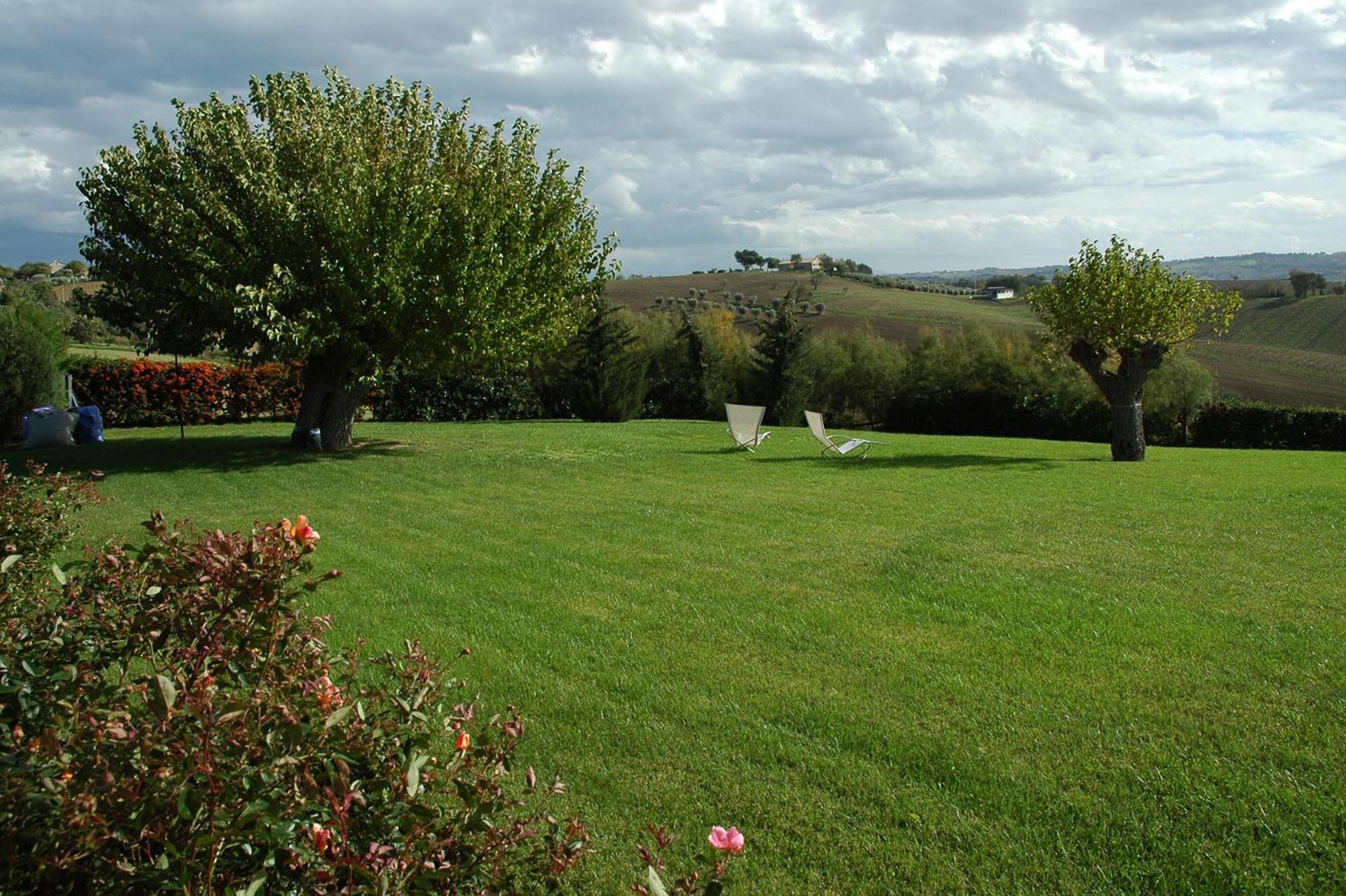 Gasthaus Solea Relais Di Charme- Adults Only Trecastelli Exterior foto
